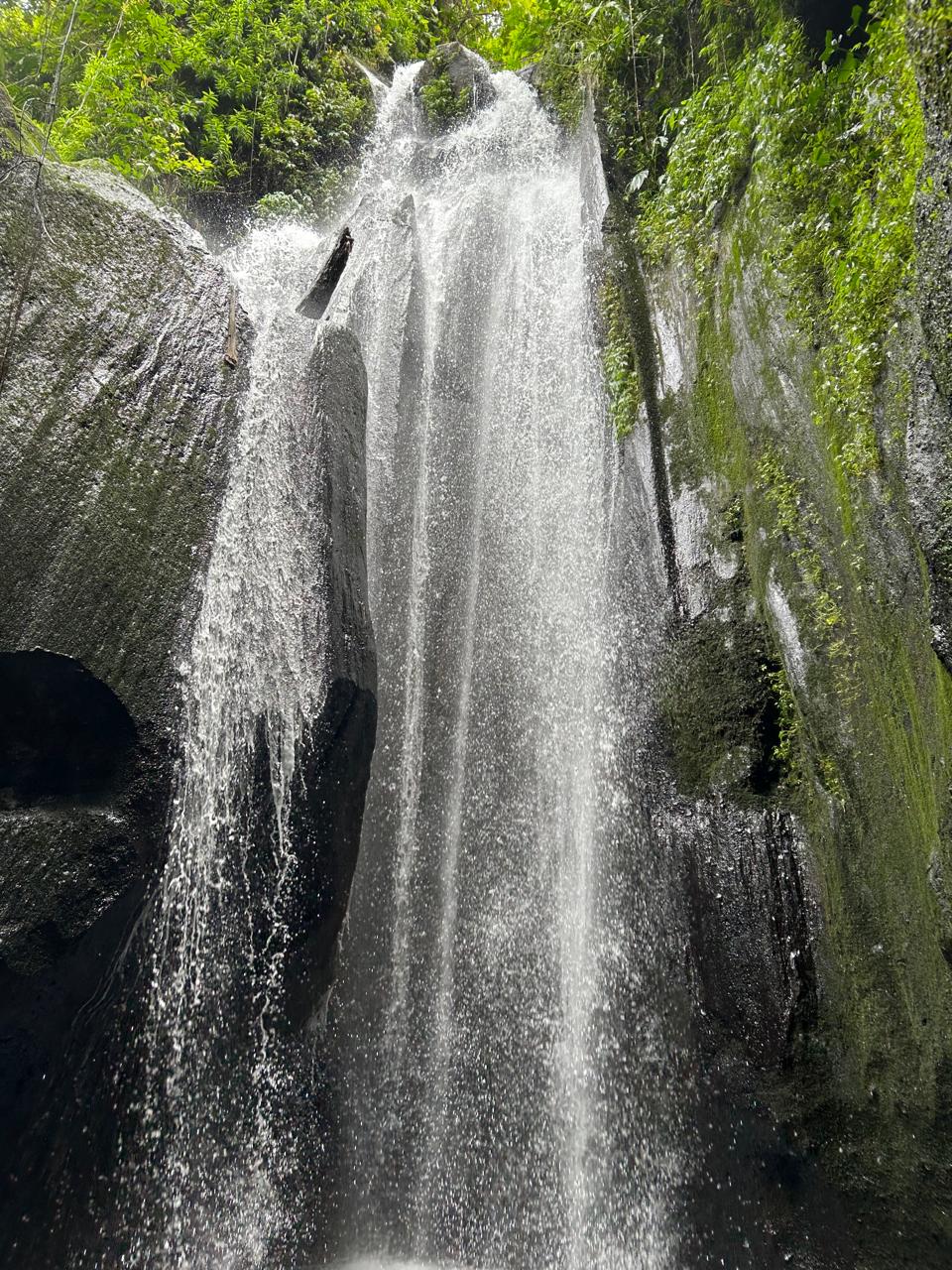 Paket Petualangan Alam & Budaya